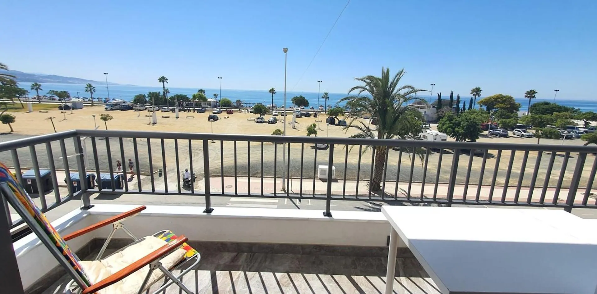 Apartament Frente Al Mar Torre Del Mar